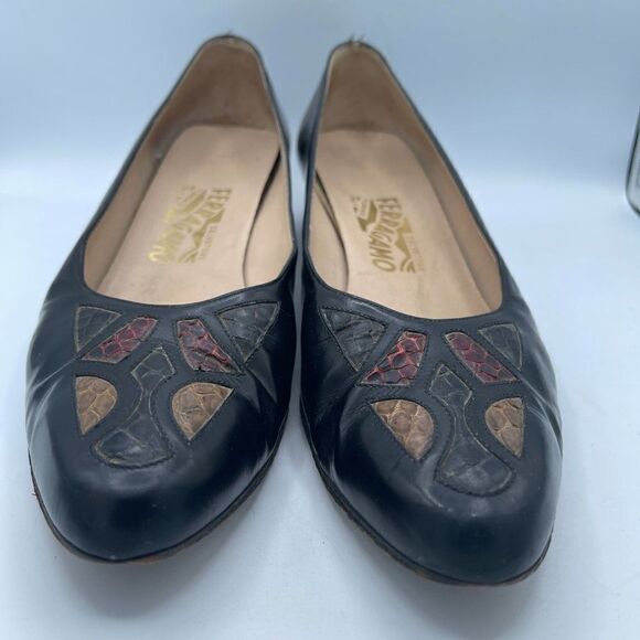 Vintage SALVATORE FERRAGAMO Leather Pump 10 - Picture 14 of 16